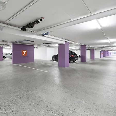 Hotel 7 Days Premium Linz 2*